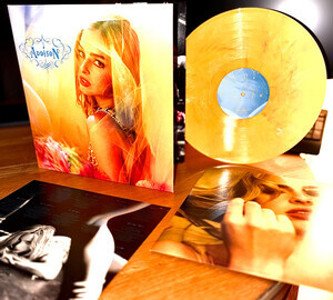 Rae, Addison - Addison (Yellow Marble)