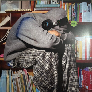 Kevin Abstract - Blush (Blue)